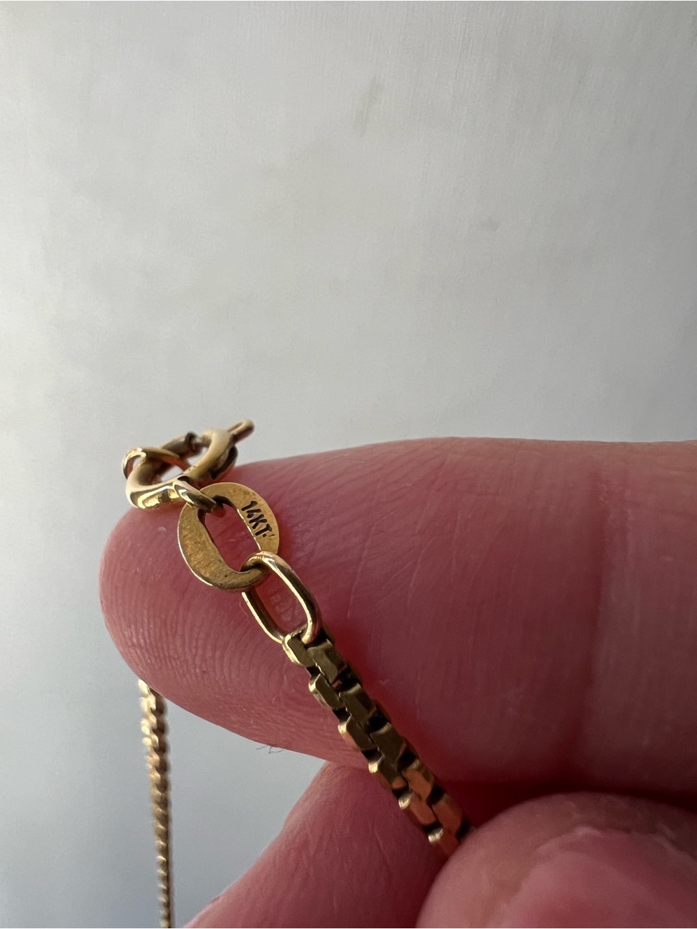 14K Gold Heart Pendant Necklace - Picture 2 of 9